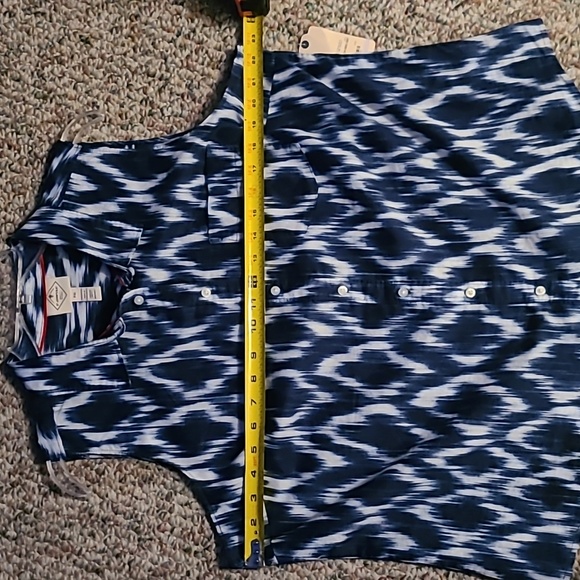 ST. JOHN'S BAY WOMAN'S PETITE BLUE AND WHITE SLEEVELESS TOP SIZE PETITE XL - Picture 9 of 13